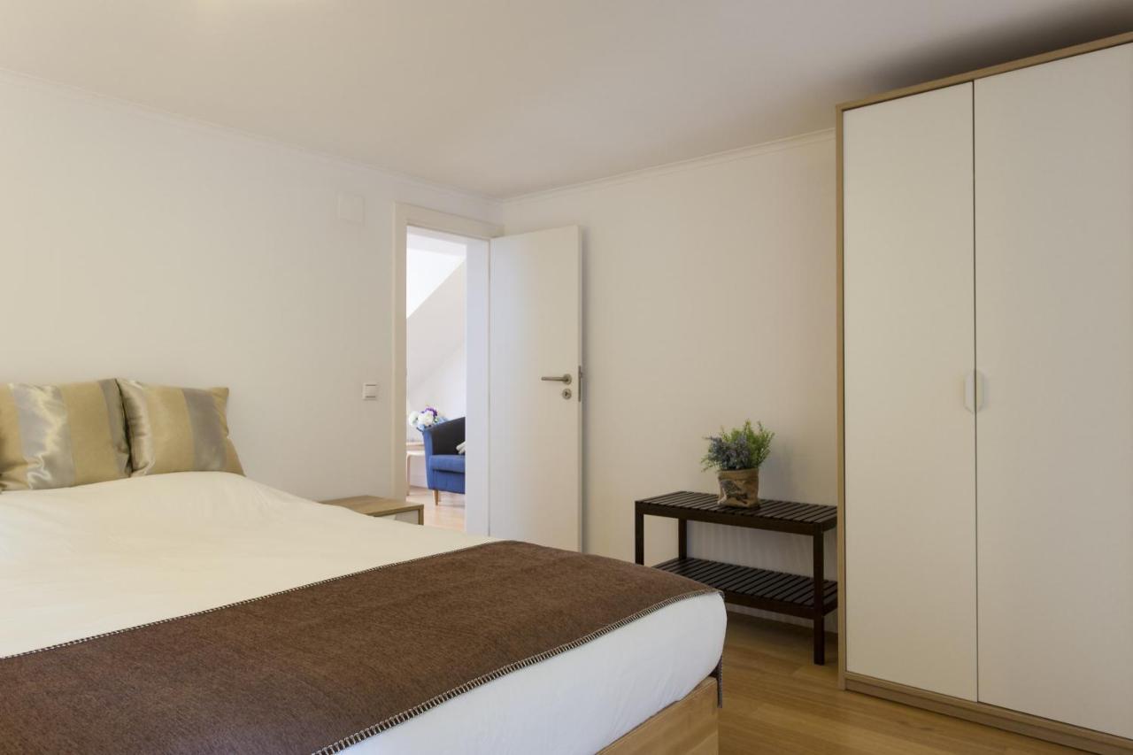 Santa Justa Suites By Homing Lisbon Exterior photo
